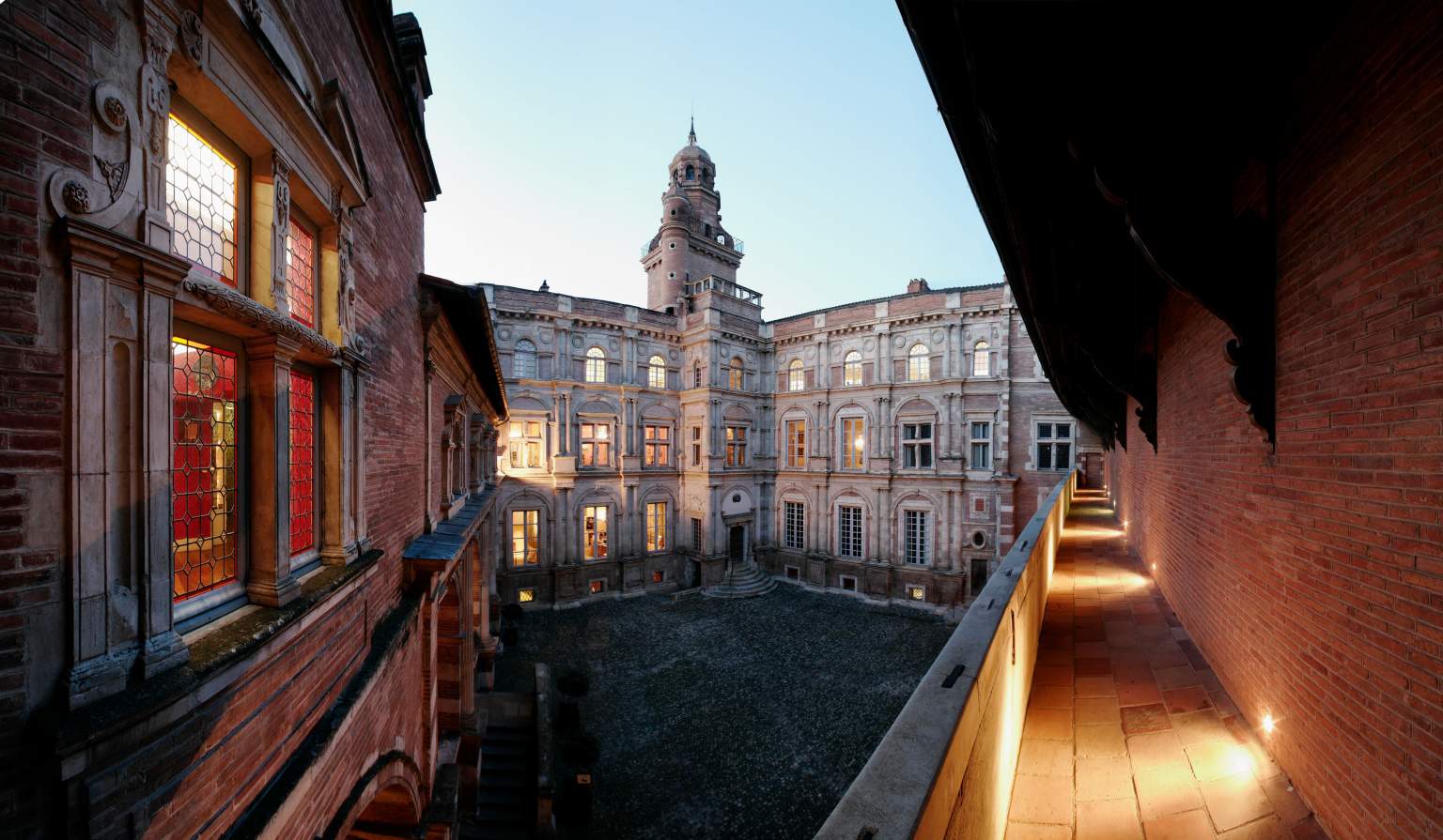 Grand Hôtel de l'Opéra · Hôtel 4 étoiles Toulouse [Actualités] - extérieur